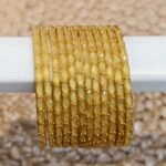 Raindrop bangle Golden (MAT)